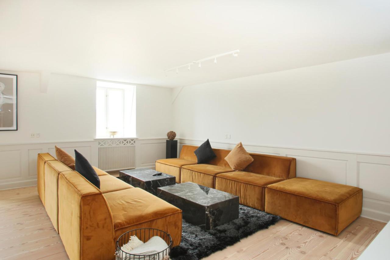 Modern 3Br Duplex Apartment In Nyhavn W Private Balcony โคเปนเฮเกน ภายนอก รูปภาพ