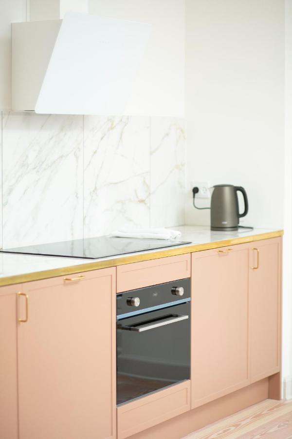 Modern 3Br Duplex Apartment In Nyhavn W Private Balcony โคเปนเฮเกน ภายนอก รูปภาพ