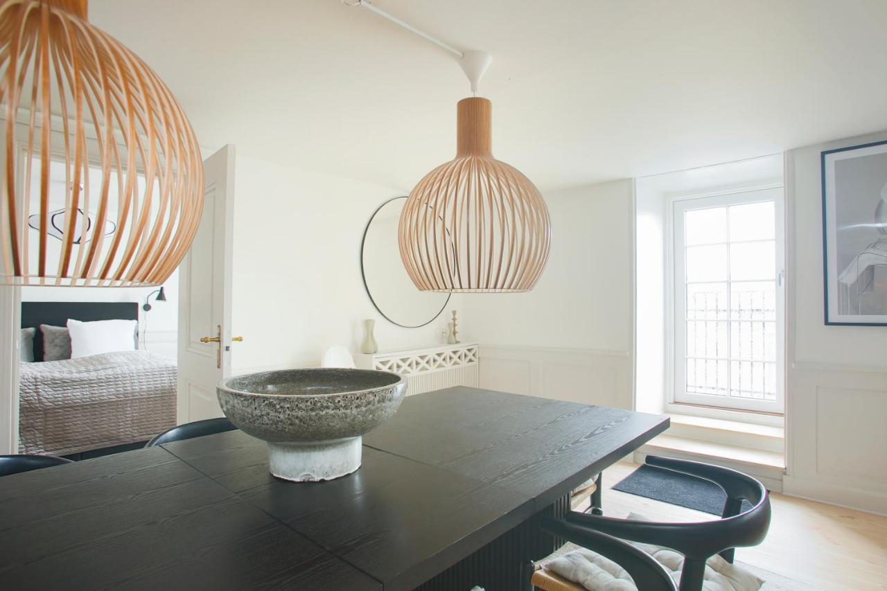 Modern 3Br Duplex Apartment In Nyhavn W Private Balcony โคเปนเฮเกน ภายนอก รูปภาพ