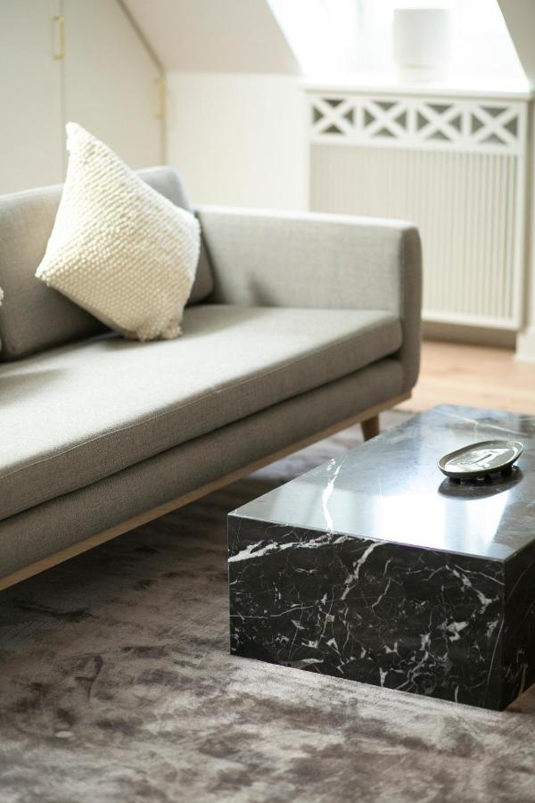 Modern 3Br Duplex Apartment In Nyhavn W Private Balcony โคเปนเฮเกน ภายนอก รูปภาพ