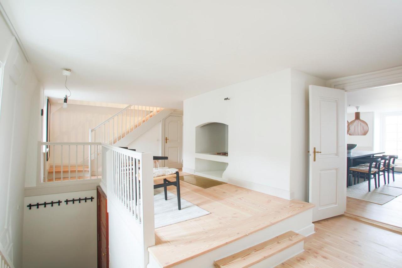 Modern 3Br Duplex Apartment In Nyhavn W Private Balcony โคเปนเฮเกน ภายนอก รูปภาพ