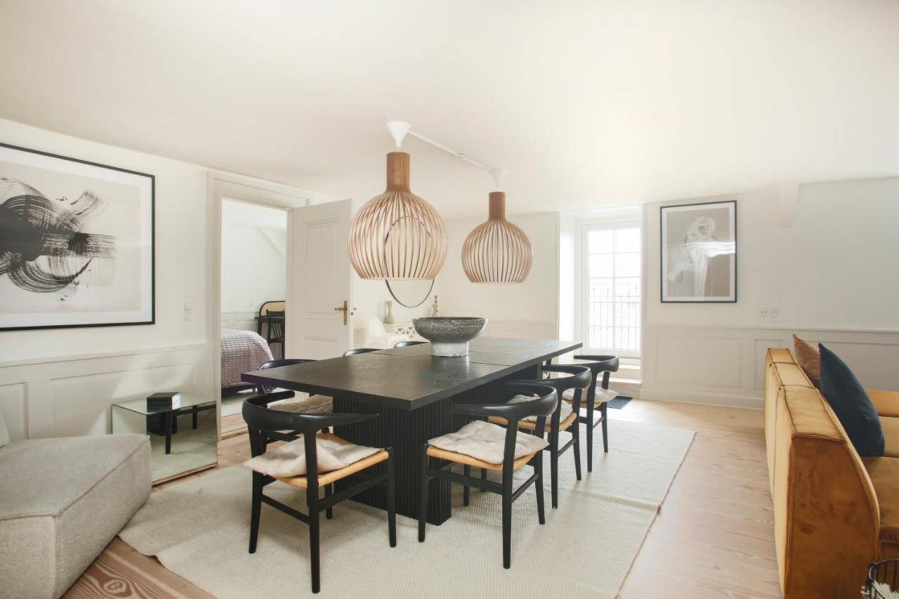 Modern 3Br Duplex Apartment In Nyhavn W Private Balcony โคเปนเฮเกน ภายนอก รูปภาพ